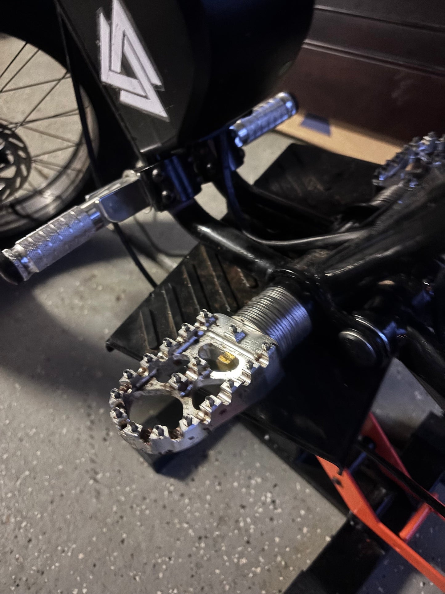 (PRE ORDER) E-bike peg Kit
