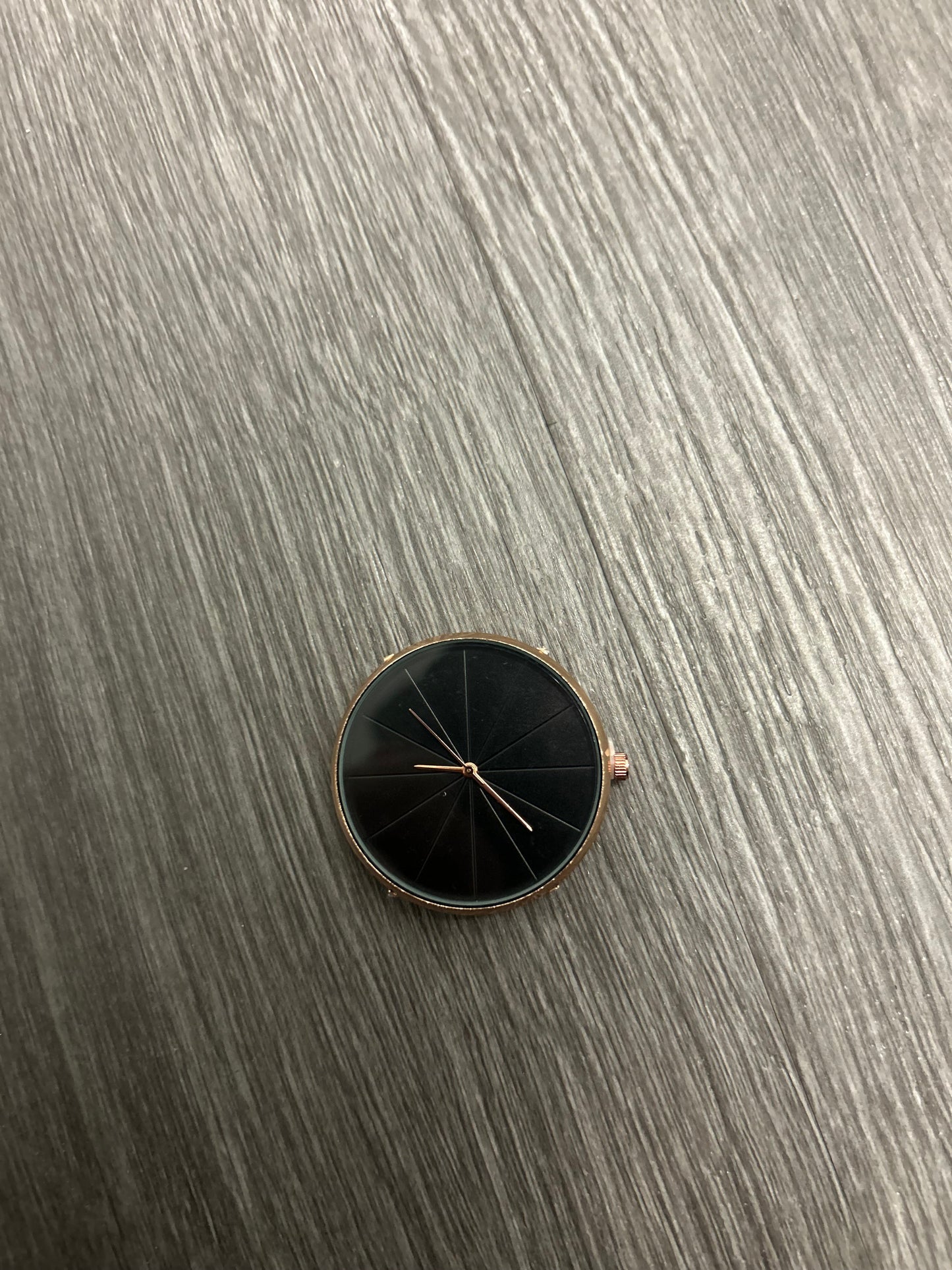 E-Moto Clock