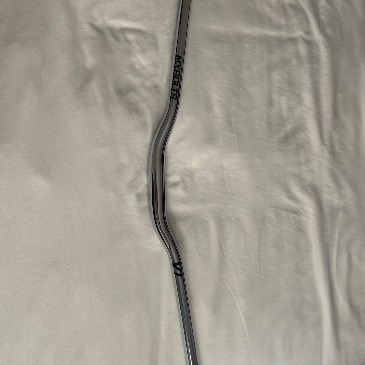 MXBOLTS Chrome Handlebar (31.8mm)